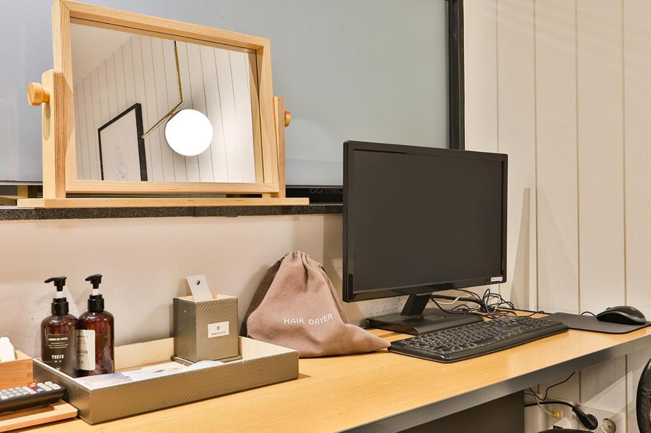 Brown Dot Hotel Jeonggwan Busan Bagian luar foto