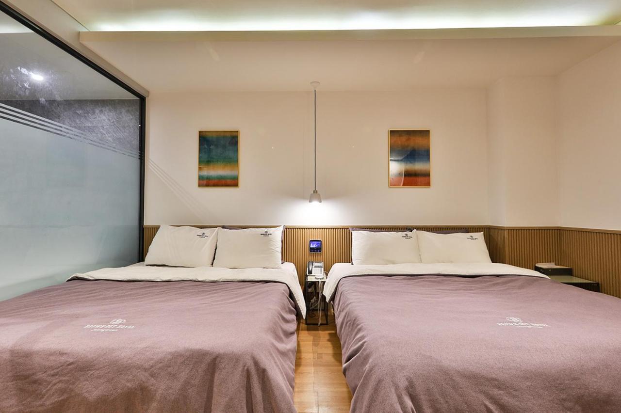 Brown Dot Hotel Jeonggwan Busan Bagian luar foto