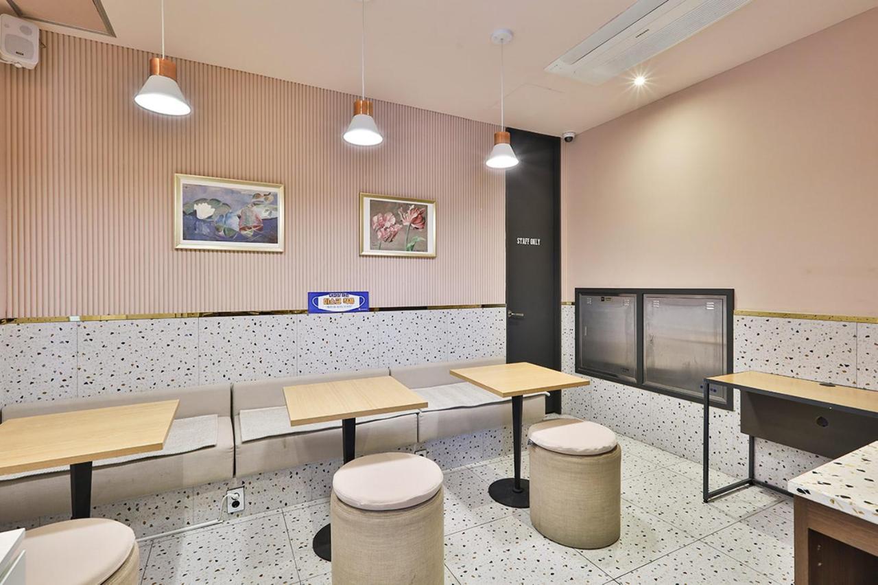 Brown Dot Hotel Jeonggwan Busan Bagian luar foto